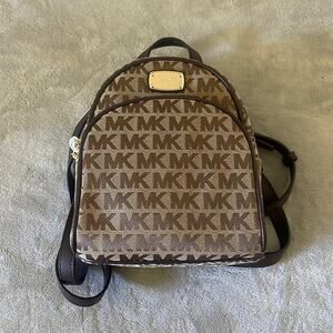 MICHAEL KORS Tan Mini Multi Pocket Backpack NWOT